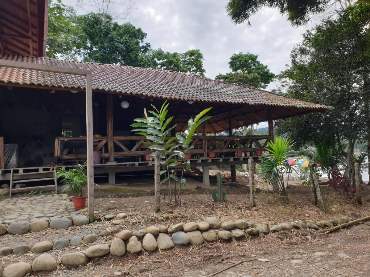 Playa Tortuga Puerto Misahuallí Exterior foto